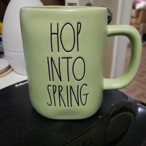 Brand New Rae Dunn Hop Into Spring mug
